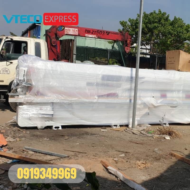 Dịch Vụ Gửi Hàng Đi Viêng Chăn ( Vientiane ) Lào Giá Rẻ Gửi hàng đi Viêng Chăn